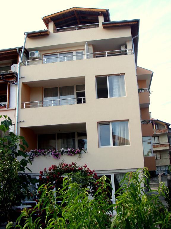 Veda Guest House Поморіє Екстер'єр фото