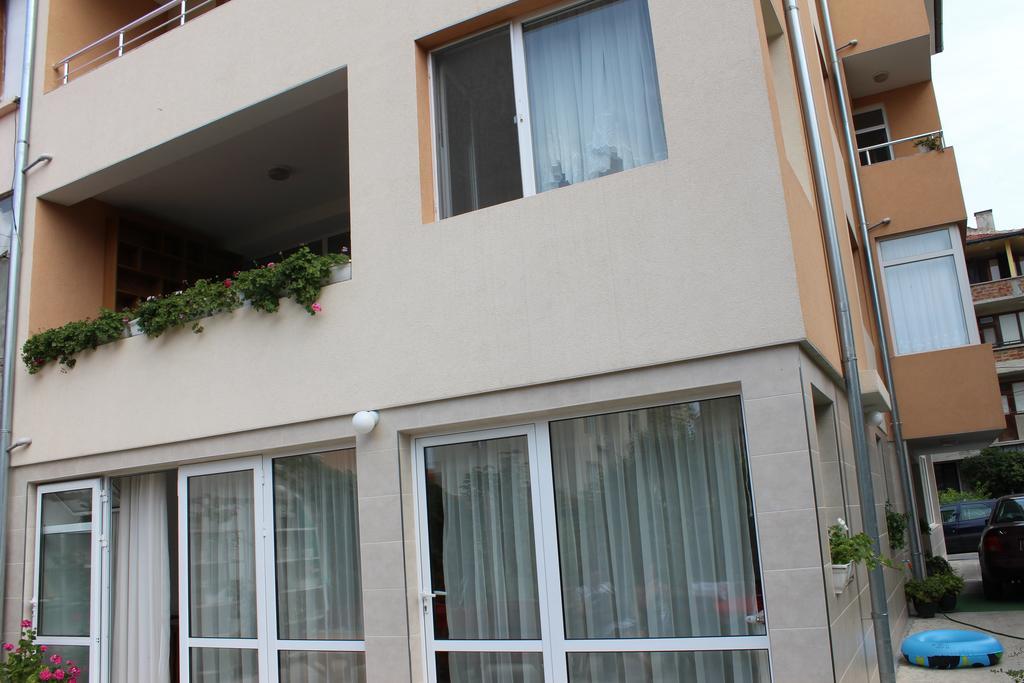 Veda Guest House Поморіє Екстер'єр фото