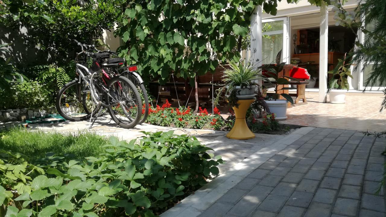 Veda Guest House Поморіє Екстер'єр фото