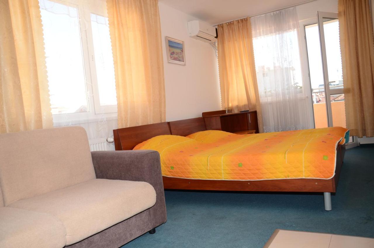 Veda Guest House Поморіє Екстер'єр фото