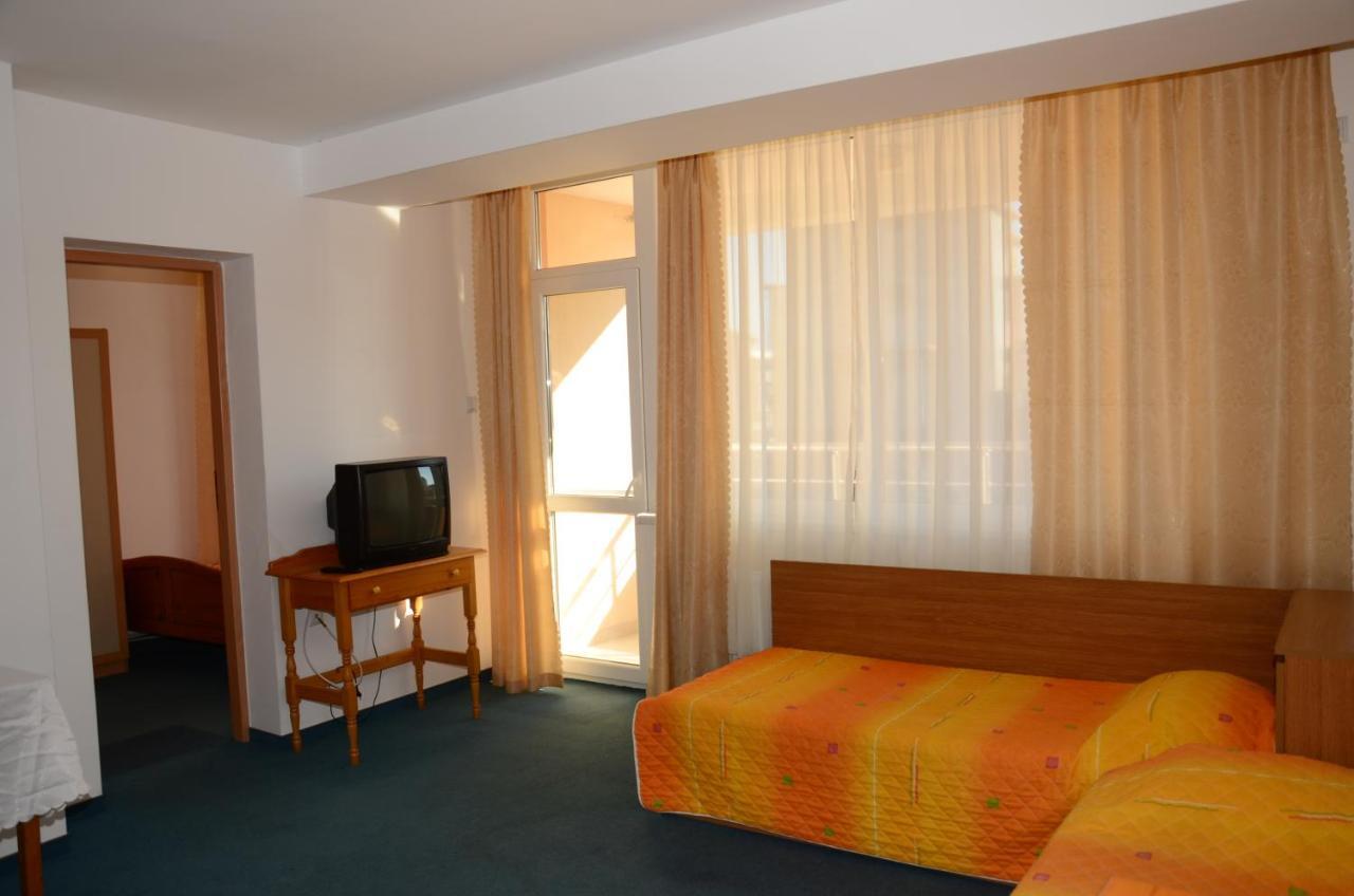 Veda Guest House Поморіє Екстер'єр фото